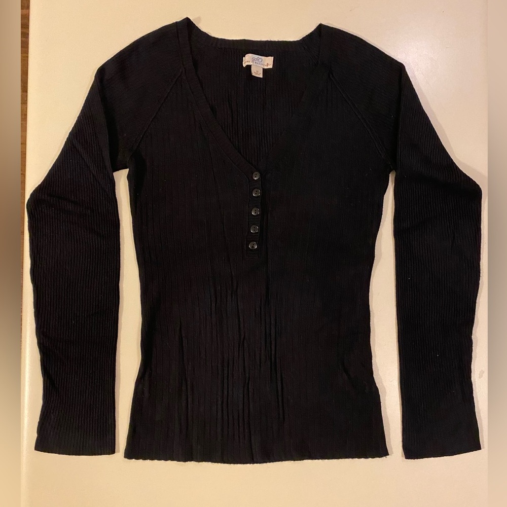 So Wear It Declare It Black Ribbed V-Neck Sweater